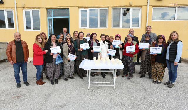 Odunpazarı Belediyesi’nden kadınlara yönelik ‘Süt Hijyeni ve Peynir Yapımı’ eğitimi 
