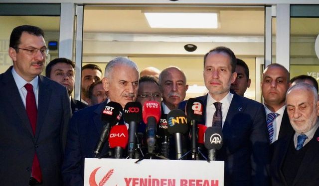 AKP'den Yeniden Refah Partisi'ne ittifak ziyareti