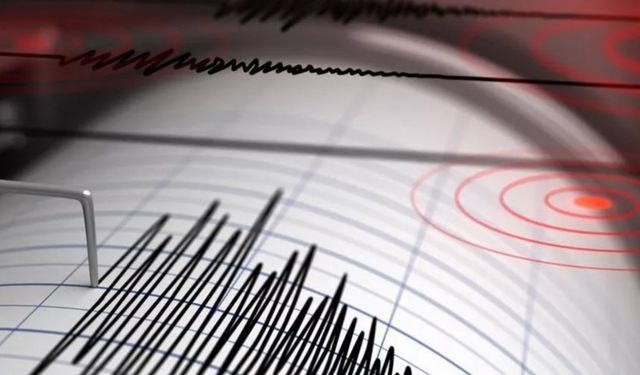Malatya'da 3 dakika arayla yaşanan 2 deprem paniğe neden oldu