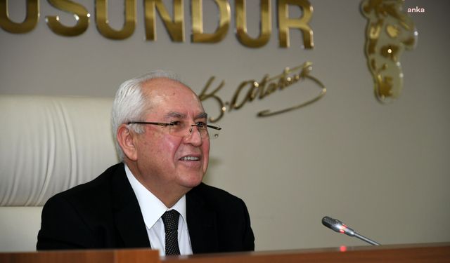 Karabağlar Belediye Başkanı Muhittin Selvitopu: Var gücümüzle sahadayız