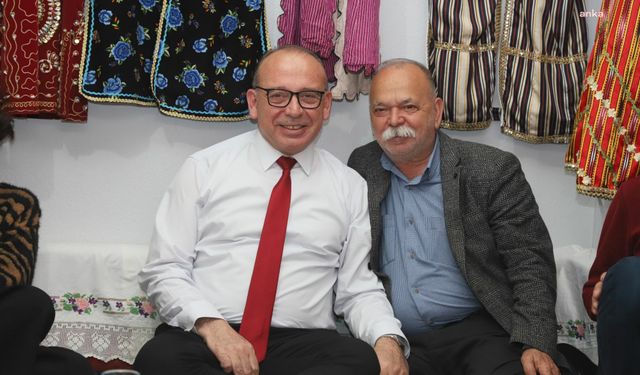 Turgutlu Belediye Başkanı Akın, Yörük Türkmen Dayanışma Derneği’nin organizasyonuna katıldı