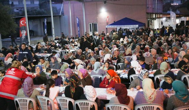 Aydınlılar Büyükşehir’in iftar sofralarında buluşmaya devam ediyor