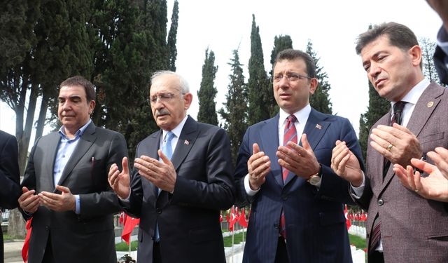 Cumhurbaşkanı adayı Kılıçdaroğlu, Trabzon'da ziyaretlerde bulundu