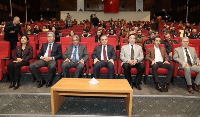 ERÜ'den depremle ilgili söyleşi