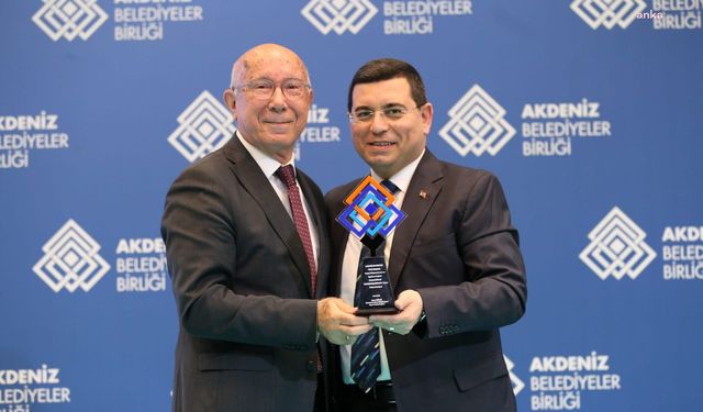 Fethiye Belediyesi'nin 'Toprağı İyileştiriyoruz' projesine ödül