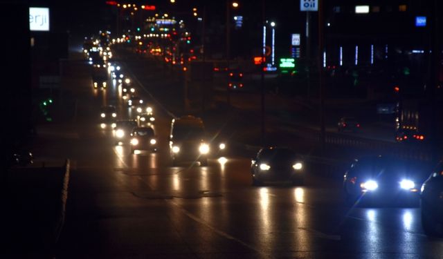 "Kilit kavşak" Kırıkkale'de trafik yoğunluğu başladı