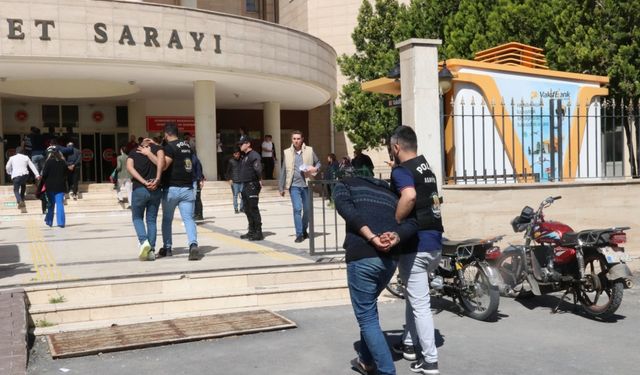 Diyarbakır'da babasını silahla vurarak öldürdüğü iddia edilen genç gözaltına alındı