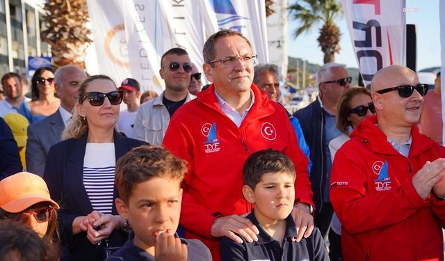 Ayvalık’ta düzenlenen 'TYF Yelken Ligi 2. Ayak Optimist Yarışmaları' sona erdi