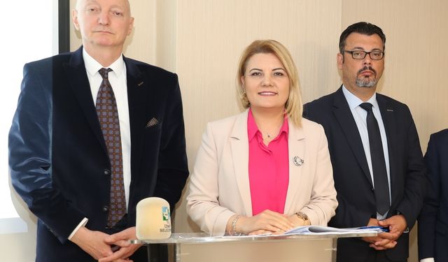 "Kamu bankalarının AKP'li belediyelere EYT'li çalışanlarının tazminatlarını ödemek için kredi verdiğini öğrendik"