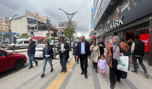 İkinci tur öncesi Van: Yeşil Sol Parti çalışmalarına ara vermeden devam etti, CHP Milletvekili Murat Emir Van'da