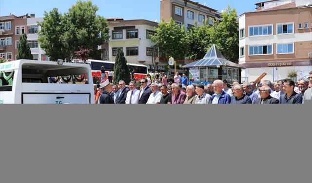 Amasya’da trafik kazasında yanarak hayatını kaybeden 3 kişi toprağa verildi