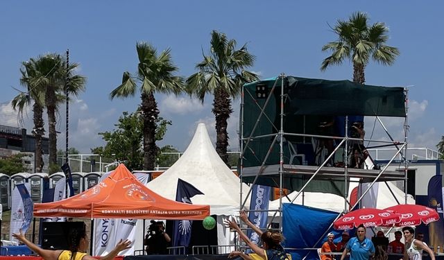 Avrupa Plaj Hentbolu Finalleri, Antalya'da sürüyor