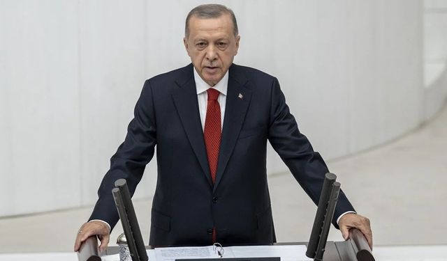 Erdoğan, TBMM’de yemin ederek resmen göreve başladı
