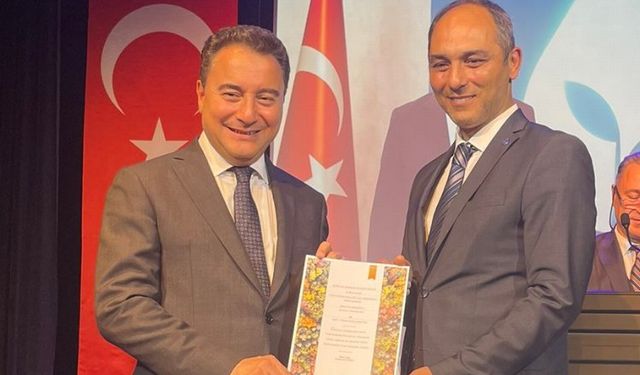 Ağaoğlu DEVA İstanbul İl Başkanı oldu
