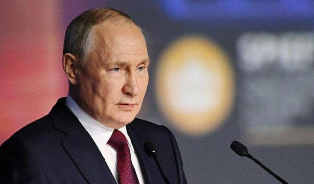 Putin ve Afrika liderlerinden "Rus tahıl ihracatına yönelik yaptırımları kaldırın" çağrısı