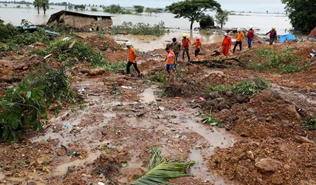 Myanmar'da madende toprak kayması sonucu 30'dan fazla kişi kayboldu