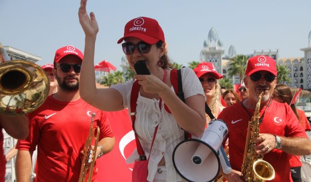 Büyük Zafer'in 101. yıl dönümü Antalya'daki otellerde etkinliklerle kutlanıyor