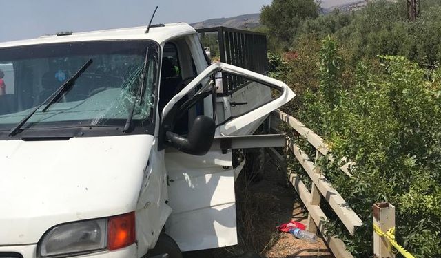Denizli'de kamyonetin şarampole devrilmesi sonucu 1 kişi öldü, 5 kişi yaralandı