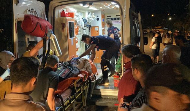 Manisa'da pompalı tüfekle vurulan kişi hastanede öldü