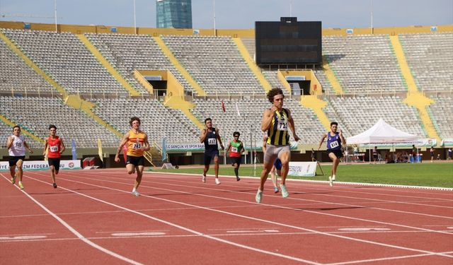 Atletizmde Turkcell 20 Yaş Altı Kulüpler Ligi şampiyonu ENKA oldu