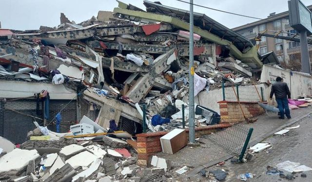 Depremde 26 kişi ölmüştü: Said Bey Sitesi sorumlularının 22,5 yıl hapsi isteniyor