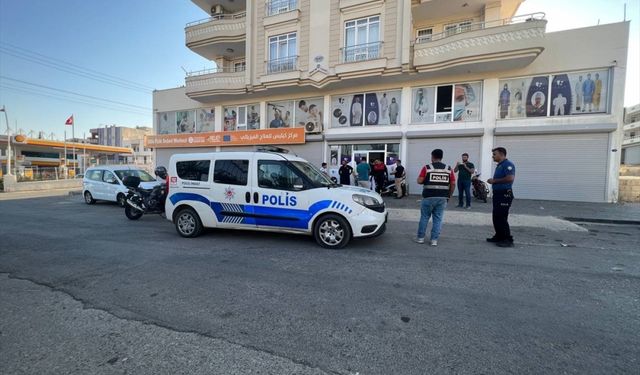 Kilis'te bıçaklı kavgada 3 kişi yaralandı