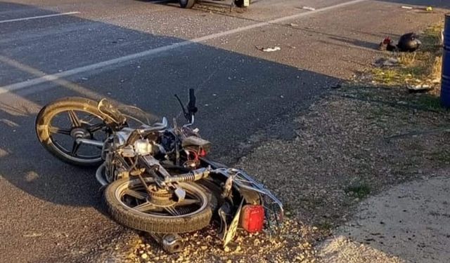Mersin'de otomobille çarpışan motosikletin sürücüsü öldü