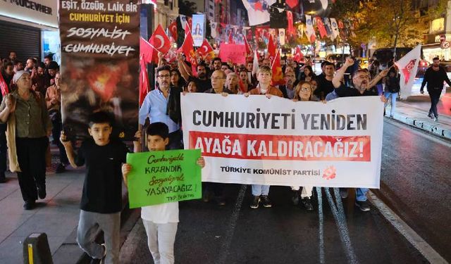 TKP'den 'Cumhuriyeti yeniden ayağa kaldıracağız' yürüyüşü