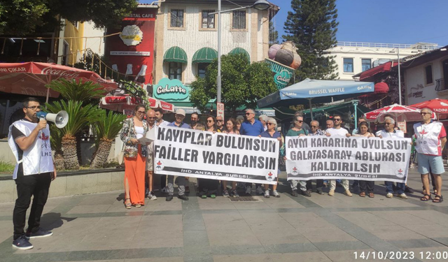 İHD Antalya Şubesi, Cumartesi Annelerinin gözaltına alınmasını protesto etti