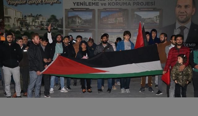 İsrail'in Gazze'deki hastaneye saldırısı Sivas ve Niğde'de protesto edildi