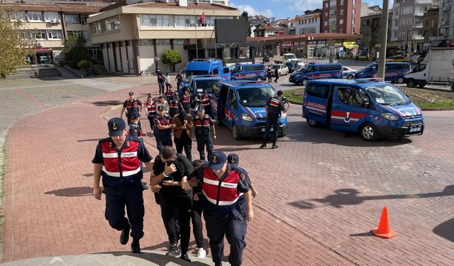 Sinop merkezli dolandırıcılık operasyonunda 24 şüpheli yakalandı
