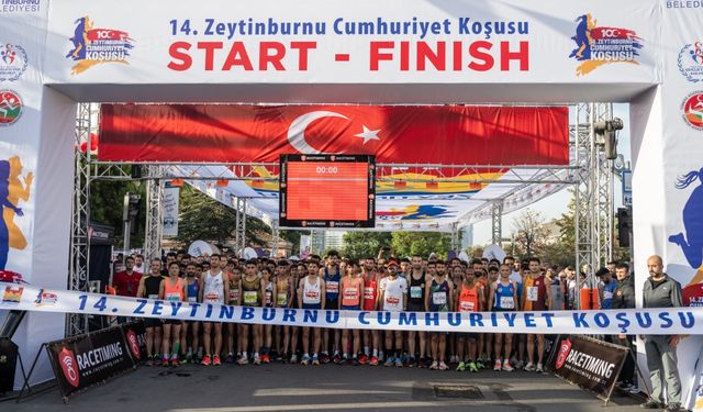 Zeytinburnu Uluslararası Cumhuriyet Koşusu yapıldı