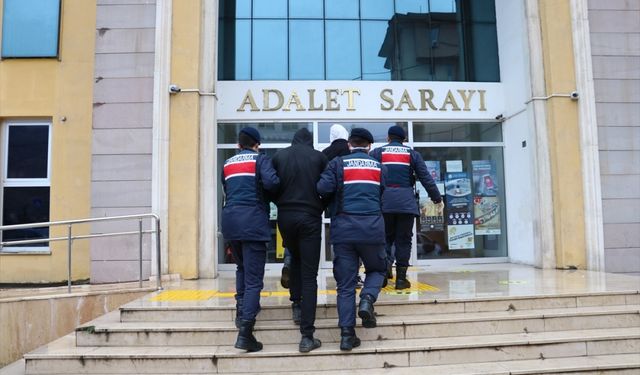 Kırklareli'nde 26 düzensiz göçmen yakalandı