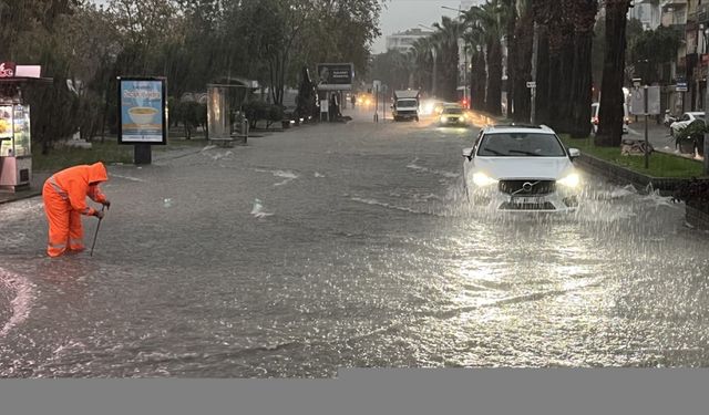 Çanakkale'de 24 saatte metrekareye 72 kilogram yağış düştü