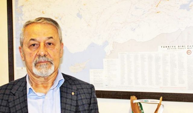 Deprem uzmanı Naci Görür "İlk kez söyleyeceğim" diyerek duyurdu! O şehir tehdit altında