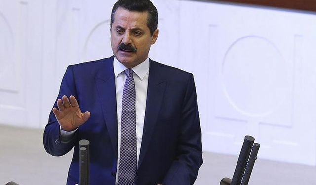 AK Parti Milletvekili Faruk Çelik: 'Yargıda çatı ile çatı katı arasında çekişme var'