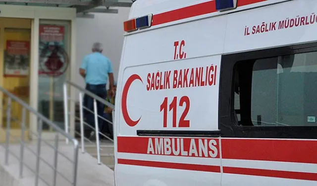 Diyarbakır'da minibüsün markete girmesi sonucu 5 öğrenci yaralandı