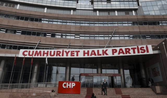 CHP Parti Meclisi İzmir gündemiyle toplanıyor