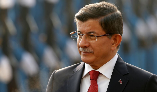 Davutoğlu: Bazı yerlerde iktidarın adayına destek verebiliriz