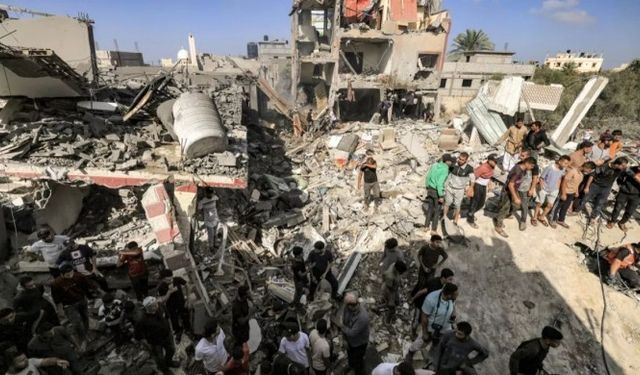 İsrail'in Filistine yönelik saldırılarında 22 bin 835 kişi hayatını kaybetti