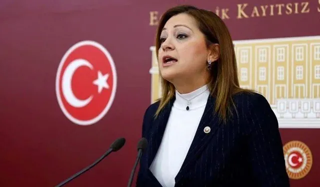 CHP Afyonkarahisar Belediye Başkan adayı Burcu Köksal kimdir?