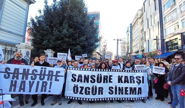 Emek ve meslek örgütleri Kadıköy'den seslendi: Sansüre hayır!