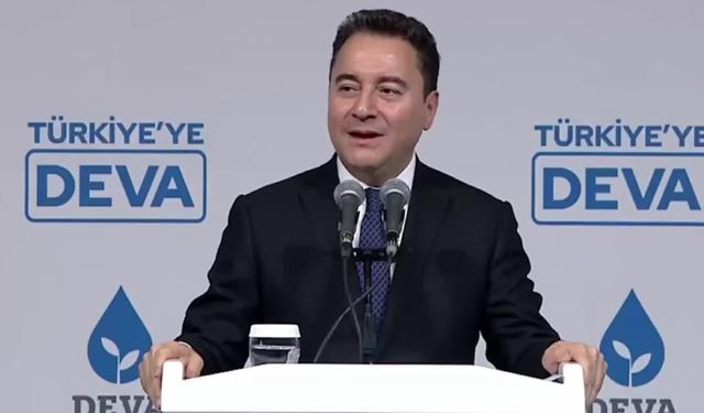 Ali Babacan: Size eski bir dosttan haber getirdim, bir zamanlar 'değerli' idi