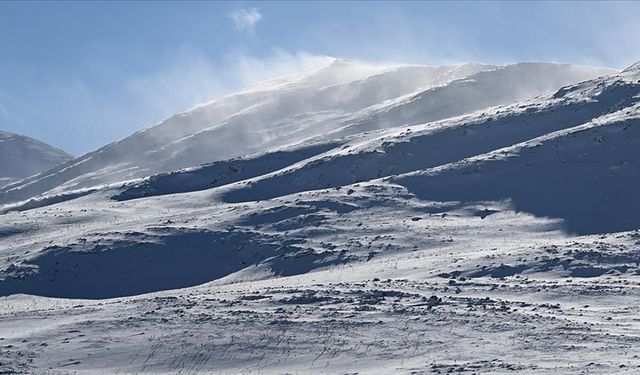 Meteoroloji'den Doğu Karadeniz ve Doğu Anadolu için çığ uyarısı