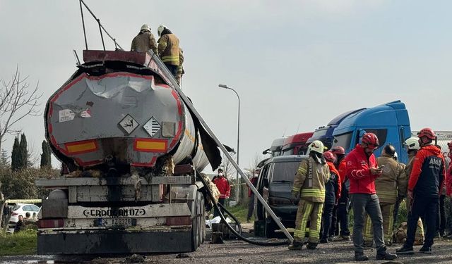 Ataşehir'de akaryakıt tankerinde çıkan yangında 1 kişi öldü, 3 kişi yaralandı