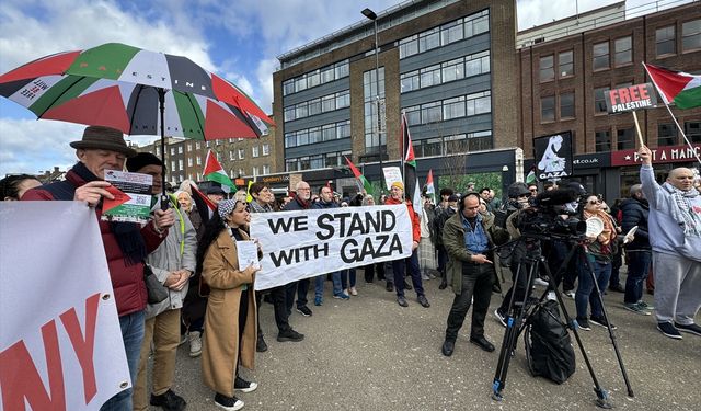 İngiltere'de 48 noktada Filistin'e destek eylemleri yapıldı