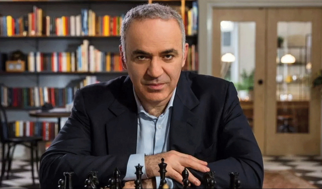 Rusya, Dünya Satranç Şampiyonu Garry Kasparov'u terör listesine ekledi