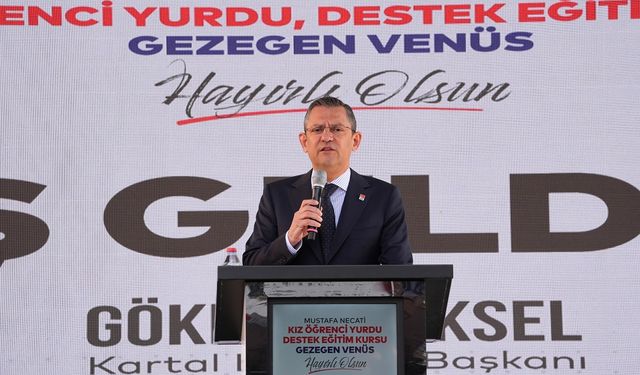 Özgür Özel: "Her şeyi yapan TOKİ, bir tek yurt yapmıyorsa bunda bir başka mesele var"