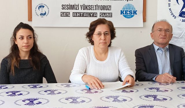 SES Antalya Şubesi: Haklarımız ve hak temelli sosyal hizmet için sesimizi yükseltiyoruz!