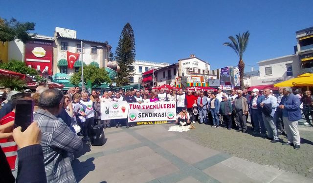 Tüm Emeklilerin Sendikası Antalya Şubesi: Emeklilerin sorunlarına acil çözüm